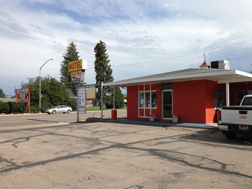 Bryce Way Motel Panguitch Exterior photo
